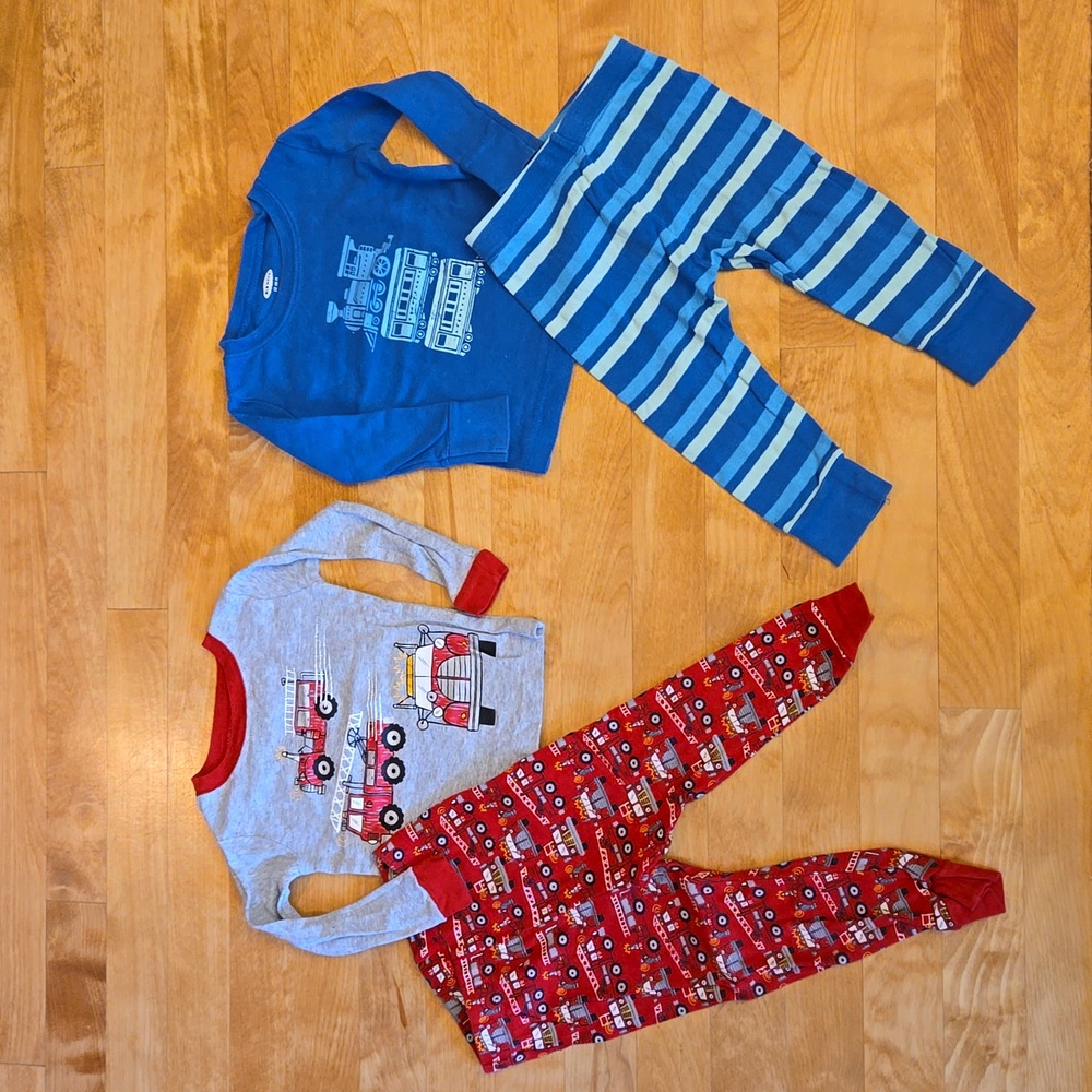 Cozy boys pjs/ fire trucks & train size 18M & 12-18M
